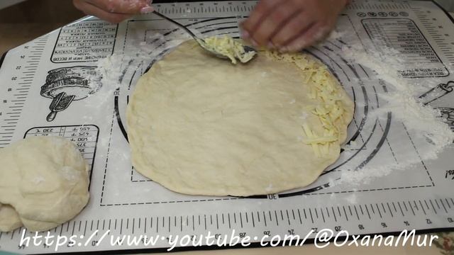 Хачапури по-аджарски.Cheese pie.