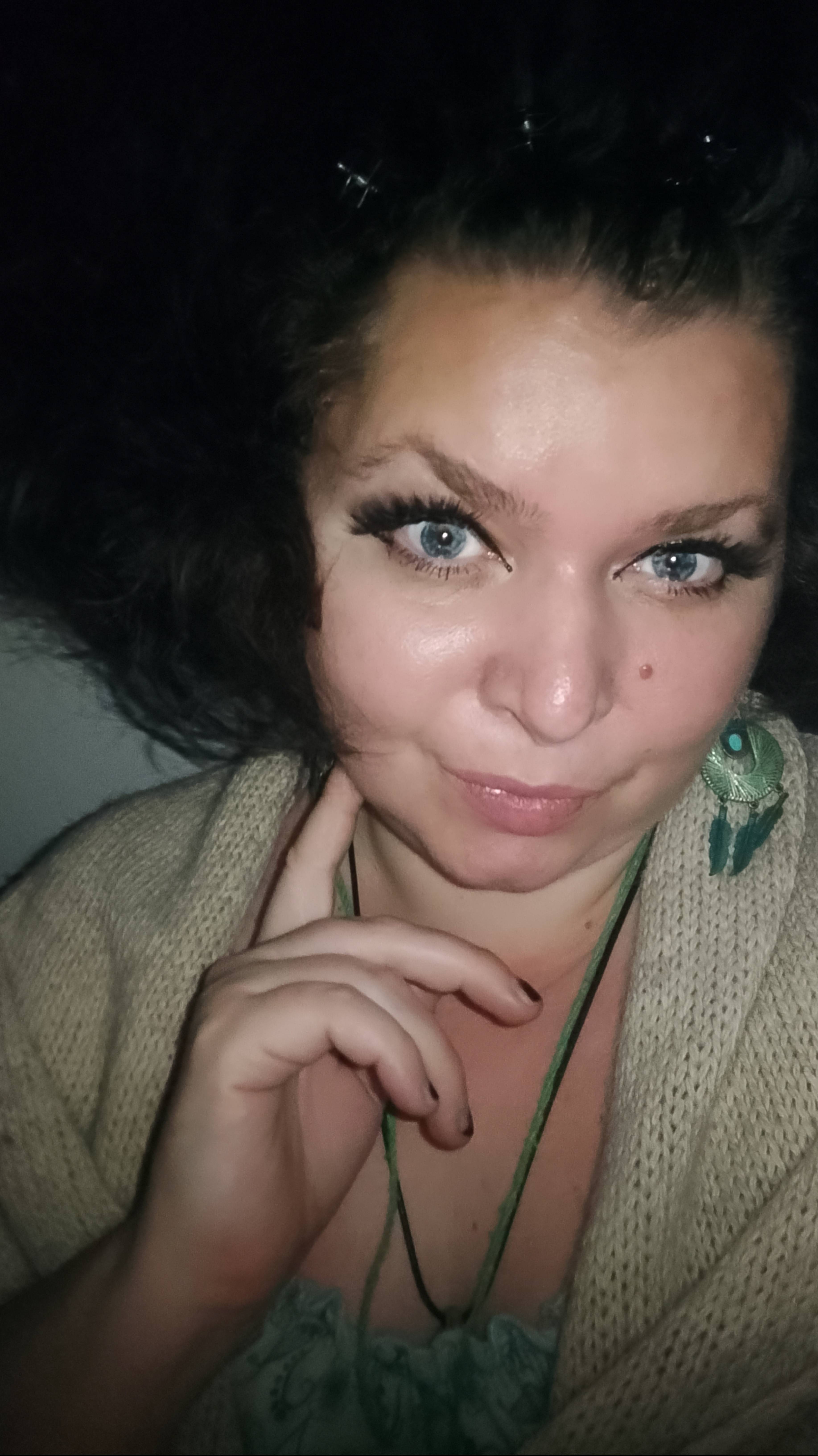 Какие события к вам спешат? Гадаем , расклад вас найдет сам.
