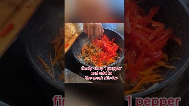 Rice noodles with meat and vegetables. Фунчоза. #ricenoodle #salad #shorts #фунчоза #фунчозарецепт