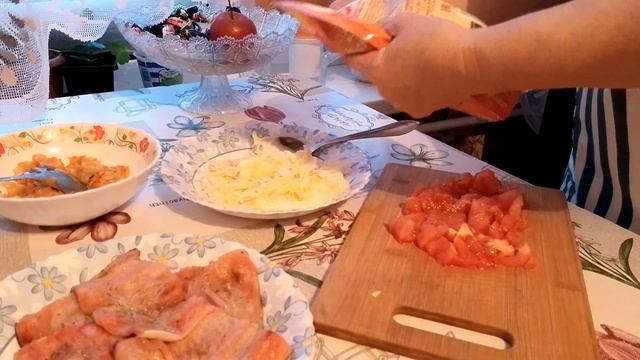 Запечённая рыбка под овощами в духовке- просто тает во рту! / провожаем брата /