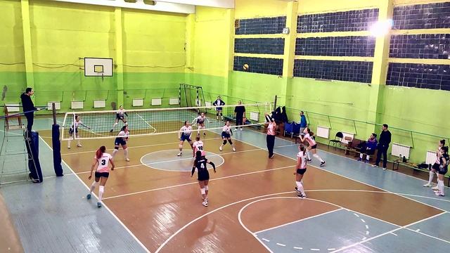 Галимова Диана выполняет мастерский скат!