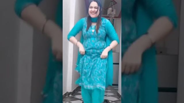 Young Girl Amazing Home Dance