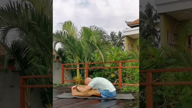 🧘🏻 Экспресс-практика йоги для укрепления организма и баланса психики.