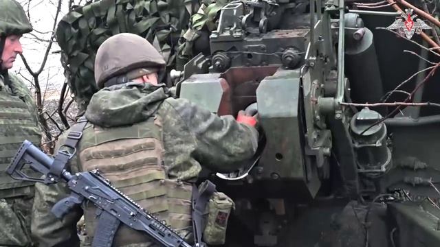 Боевая_работа_расчета_орудия_Мста_Б_«Южной»_ГрВ