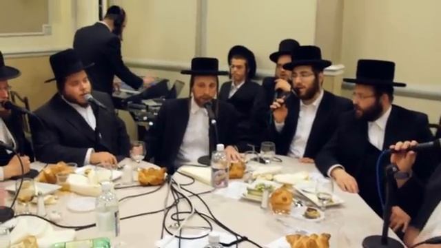 Im Hashem Lo Yivneh Bayis - Shira Choir