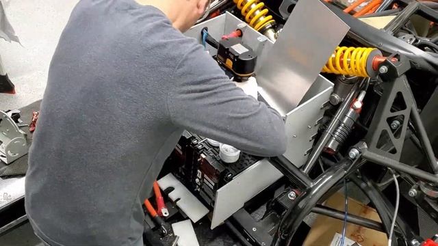 Electric Vehicle Battery Cooling - LG Chem Lithium Ion