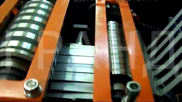 2009 Станок продольной резки рулонной ленты на полосы
