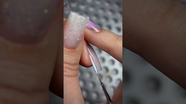 Безупречное сочетание Геля с битым стеклом и френча 😍
