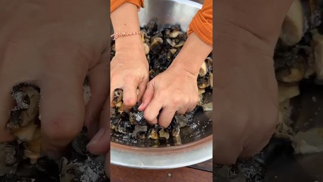 Жаркое из улиток с перцем чили рецепт приготовления #короткоевидео #шорты #готовка #еда #рецепт