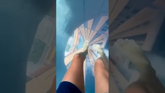 Бассейн на балконе