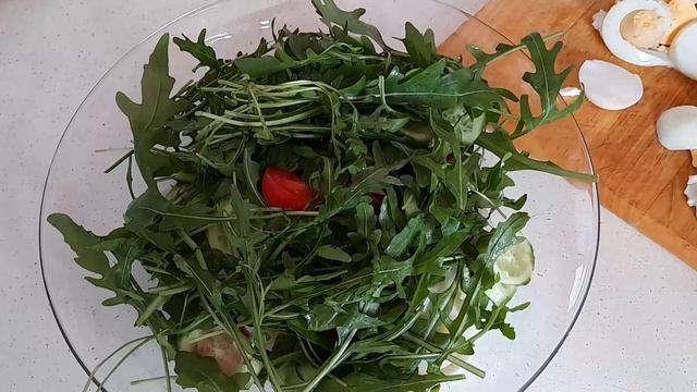 #салат Каприз#салат с руколой и анчоусами#вкуснаяеда #tastyfood #yummy #приятногоаппетита