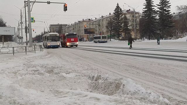 10 утра . уфа башкирия 1 января 2025 прогулки по городу. блог уфимца. смотрите .новый год 2025