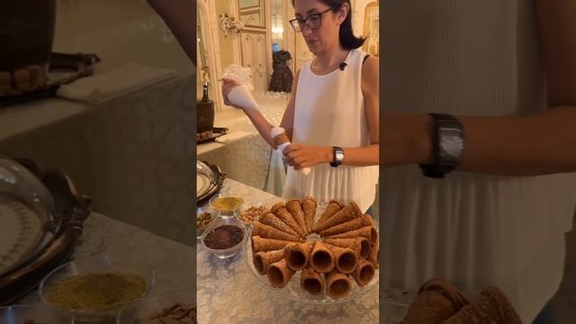 📍Cannoli Del Re Ortigia #cannoli #delicious #sweet