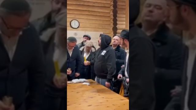 Община Бейт-Хабада в Щукино ездила на Шабат в Любавичи вместе с раввином общины р. Авраѓамом Моше Ли