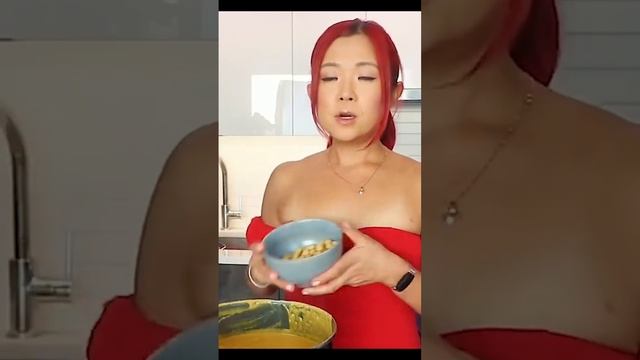 Creamy Pumpkin Soup with @Cheap Lazy Vegan 🤤 #shorts