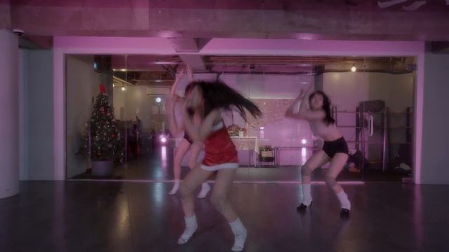 Ariana Grande - Santa Tell Me  MIMYO (Choreography)