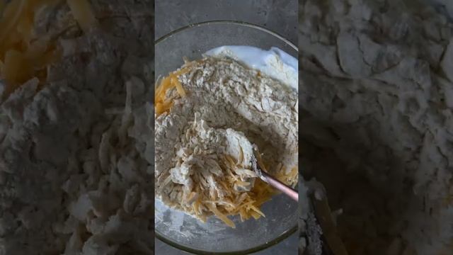 Рецепт "Сырные лепёшки с ветчиной" от ГринАгро