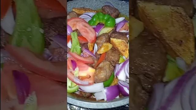 This Kabab & potato 🥔 dinner takes only one 🥘 pan #explore #youtubeshorts #shorts #explorefeed #foo