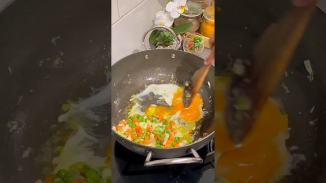 Easy and tasty Crab fried rice #crab #food #friedrice