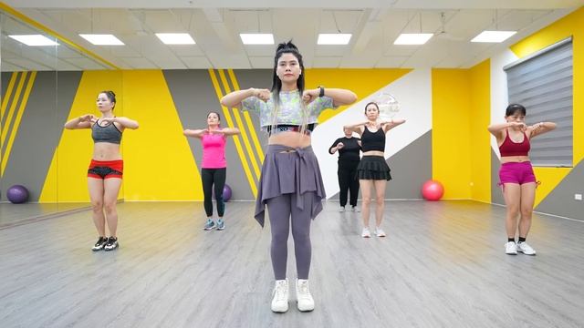 Eva Zumba 231229