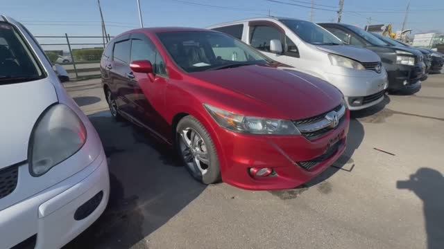 Авто из Японии. В продаже Огненный Honda Stream обзор на стоянке.