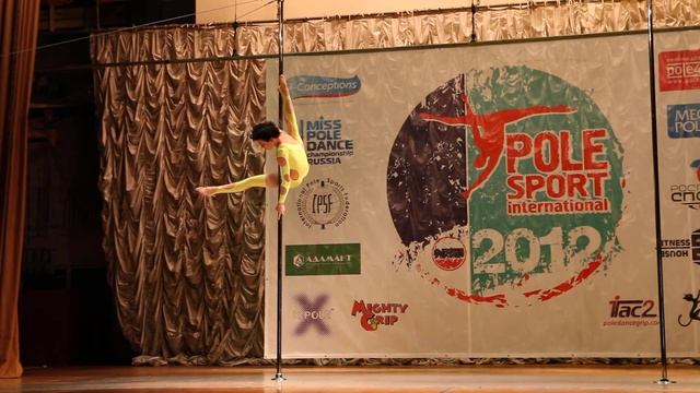 Синяченко Полина -- Pole Sport International 2012