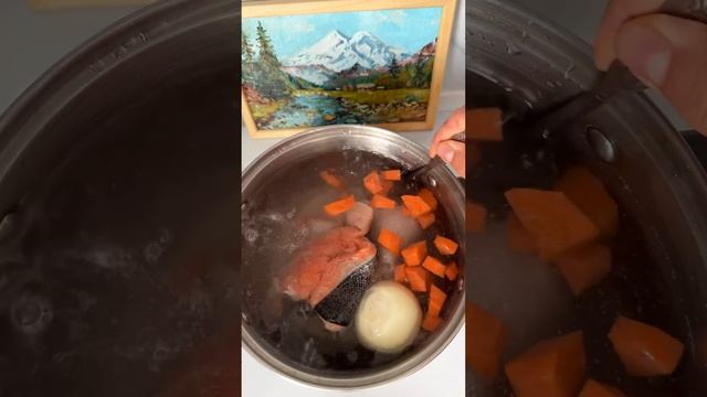 УХА ИЗ ФИЛЕ ФОРЕЛИ‼️БЫСТРО ПРОСТО И ВКУСНО😋 #уха #foodshorts