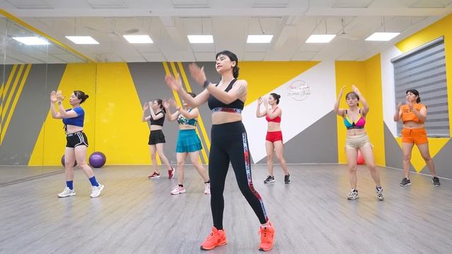 Eva Zumba 241115