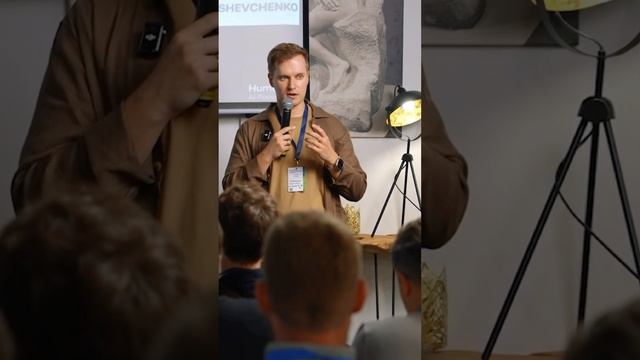 Как и какому бизнесу поможет подход AI + CRM