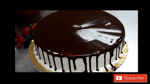 Less then 2min Fruit and Chololate Design Birthday Cake-How to Make Birthday Cake