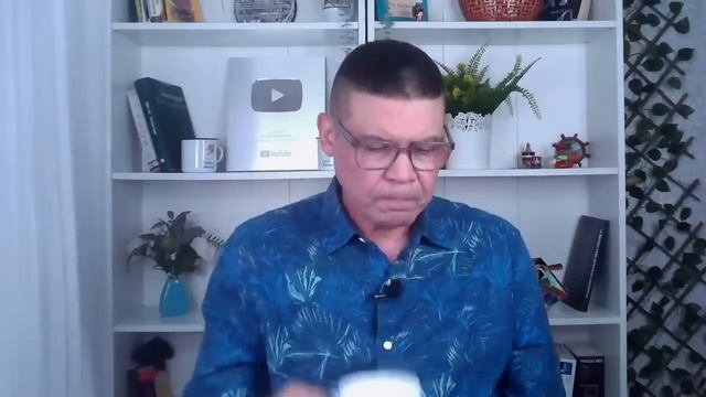 1-Quién amenaza a la Procuradora? 2-Salió la Encuesta Mark-Penn...3-Ojo con los depredadores.