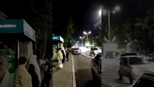 Ташкент улица Амира Тимура. Остановка ОДО
