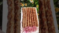 Люля-кебаб из баранины и курицы