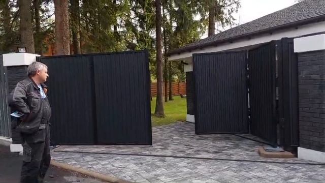 Ворота шармошка с открытием на 150 градусов