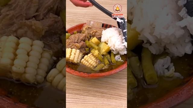 Caldo verde de res