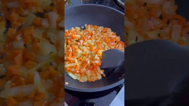Мой любимый салат с копченой курицей /salad with chicken #рецепт #салат #shortvideo
