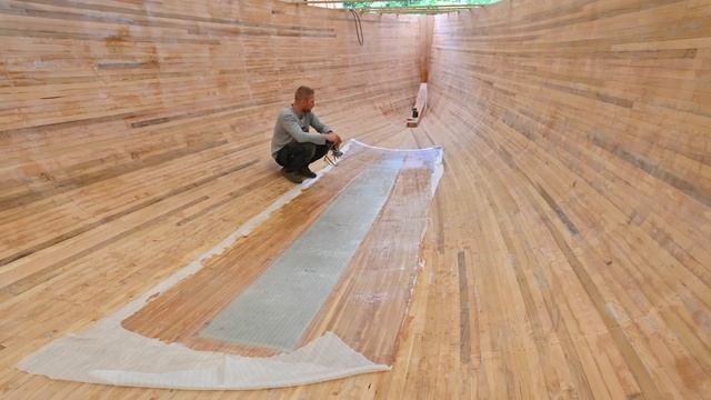 Laminating The First Layer Inside The Hull - Ep. 400 RAN Sailing