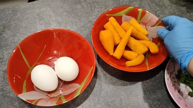 Заливное из курицы. очень просто и вкусно. 🐱👍 мы с Вилли любим ❤