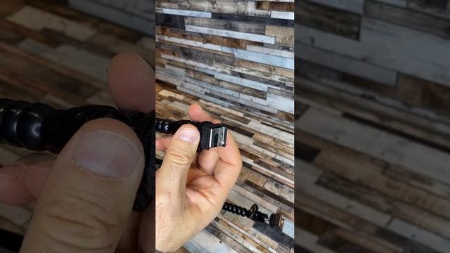 Гибкий кронштейн для биполярной вспышки Yongnuo YN24EX Macro TTL.