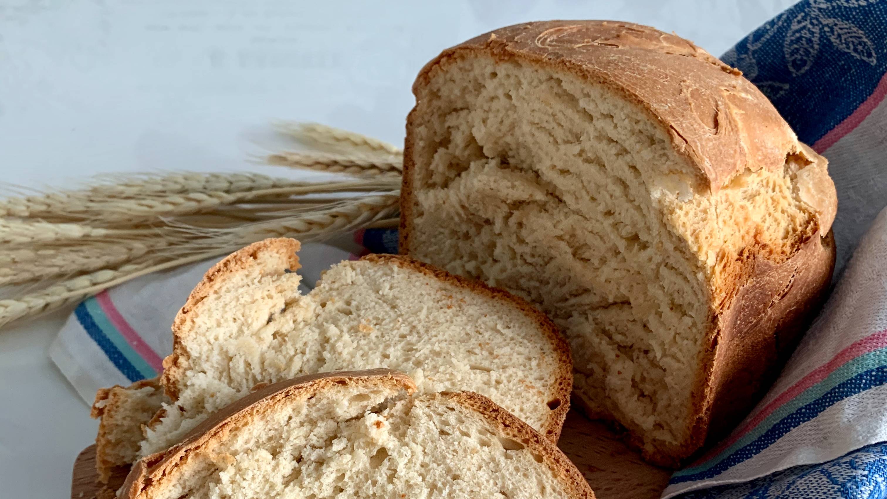 Французский хлеб в хлебопечке🍞. Пышный, воздушный хлеб с хрустящей корочкой.
