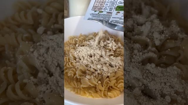 Готовим быстрые макароны с сыром