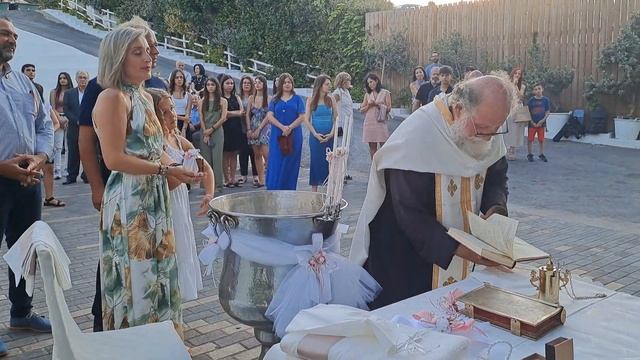 Βάπτιση Κωνσταντίνας Φασουλάκη στον Άγιο Ραφαήλ στα Λινοπεράματα (1)