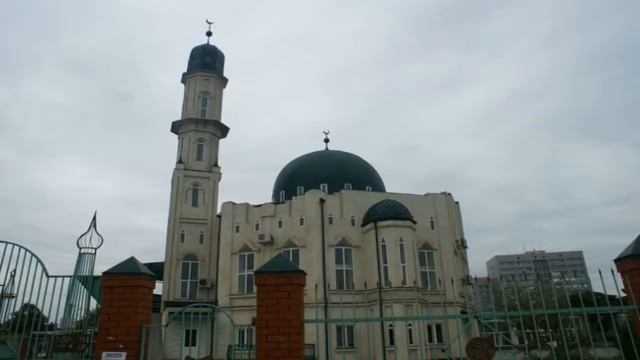 Грозный: мечеть им. шейха Дени Арсанова