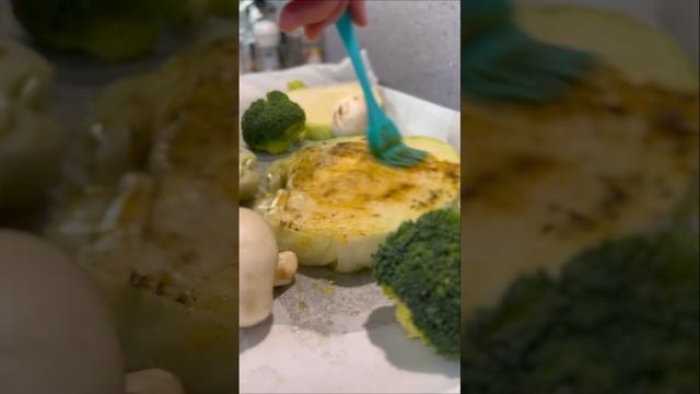 Стейк из капусты🥦#видео