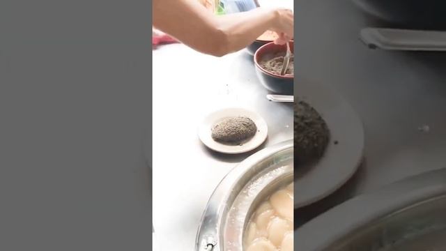 Boiled mochi - Korean street food