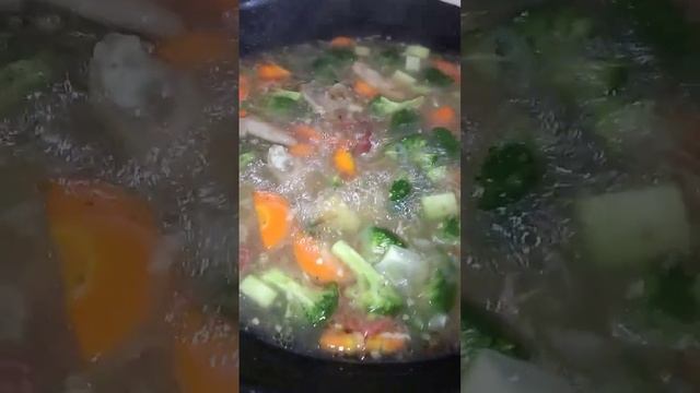 Soup brokoli ayam #masakan #food #cooking #soup #ayam #brokoli #enak #sedap #shorts #zasanahsan 😍😋😋