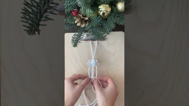 Как сплести макраме елочку