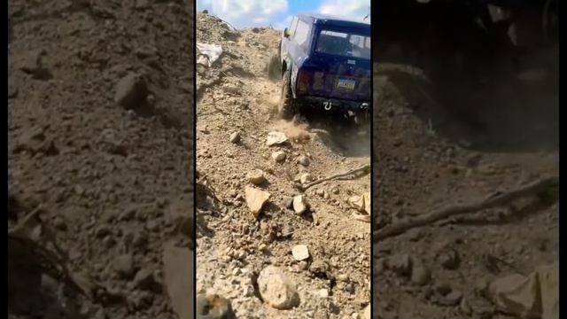 Extremely Crawling on mud tires / Remote control truck