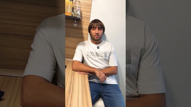 НЕЗРЯЧИЕ ТОЖЕ СМОТРЯТ. люди в комментариях часто удивляются этому. #незрячие #общество #люди