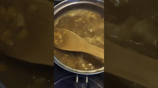 Cooking Comfort Food Corn Soup x Sharks Fin (Su Mi Tang) at 3am with Oyster Tumeric & Virgin Olives